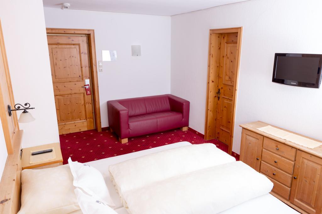 Hotel Tirolerhof Serfaus Kültér fotó